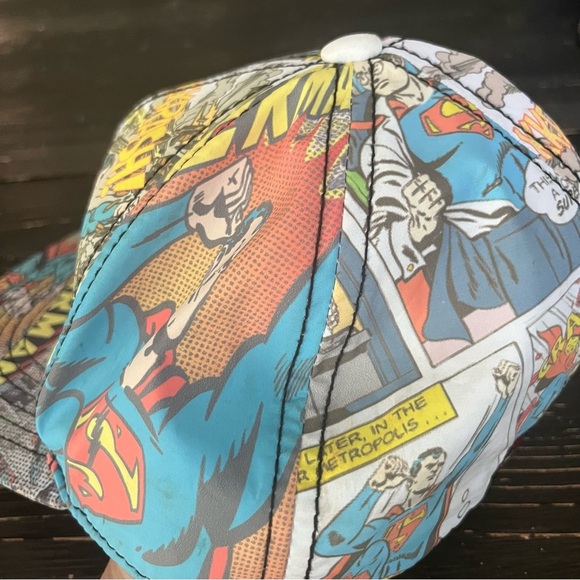 DC Comics Superman Vintage Baseball Cap Comic Strip Design (S 10) - Picture 4 of 10